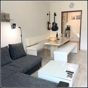Apartment 15% Discount - 60m² - Wasserbett - Wifi - Parking -balkon