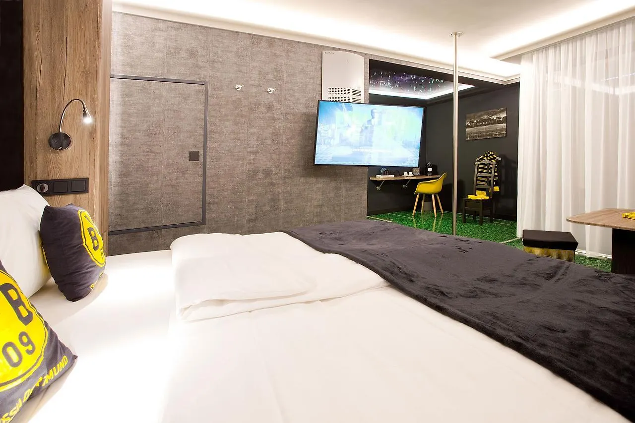 Plaza Inn Stays Design Dortmund
