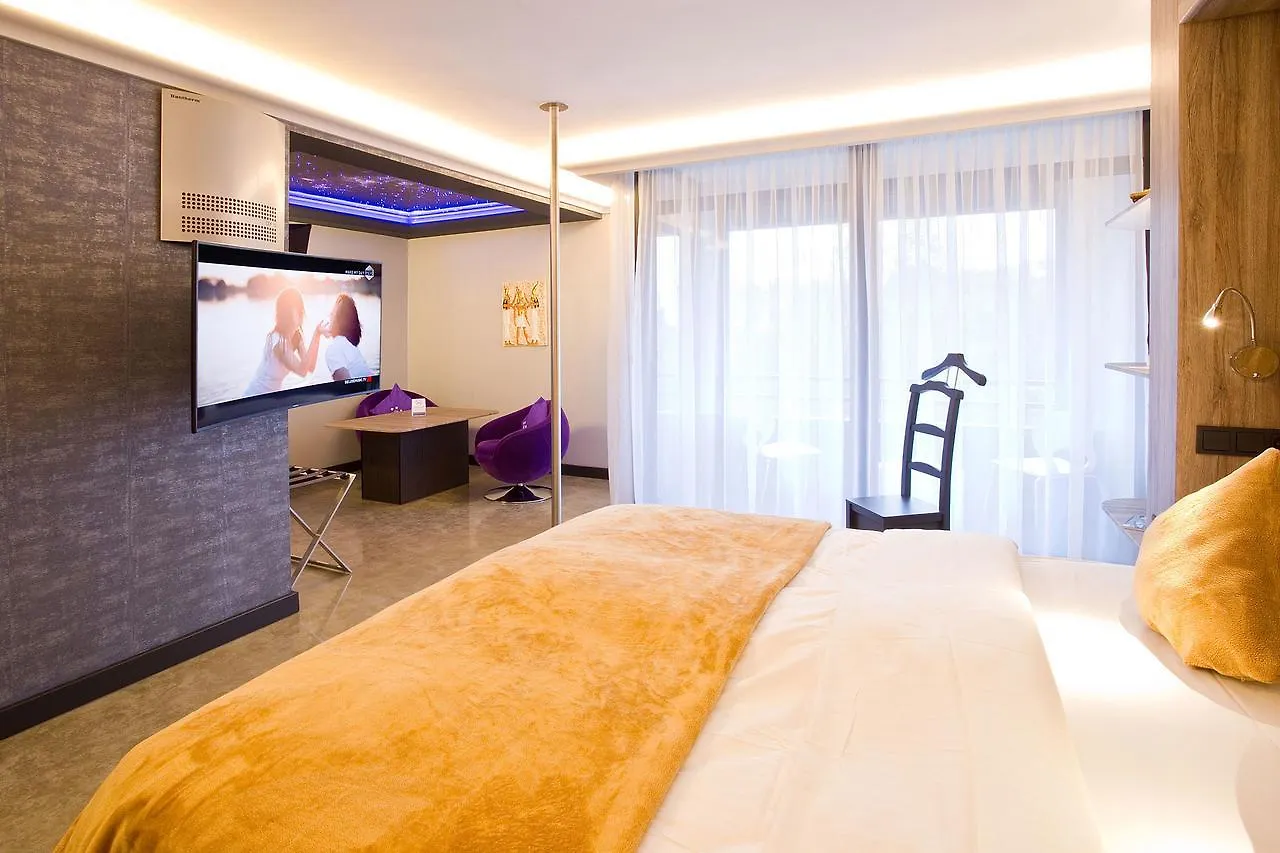 Plaza Inn Stays Design Dortmund Germania